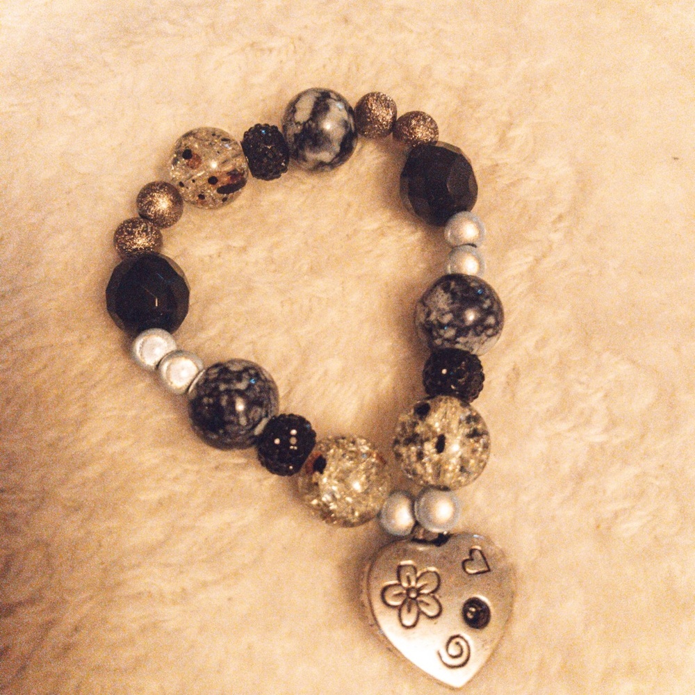 Children’s beaded bracelet